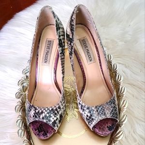Steve Madden Snakeskin Peeptoe Pumps